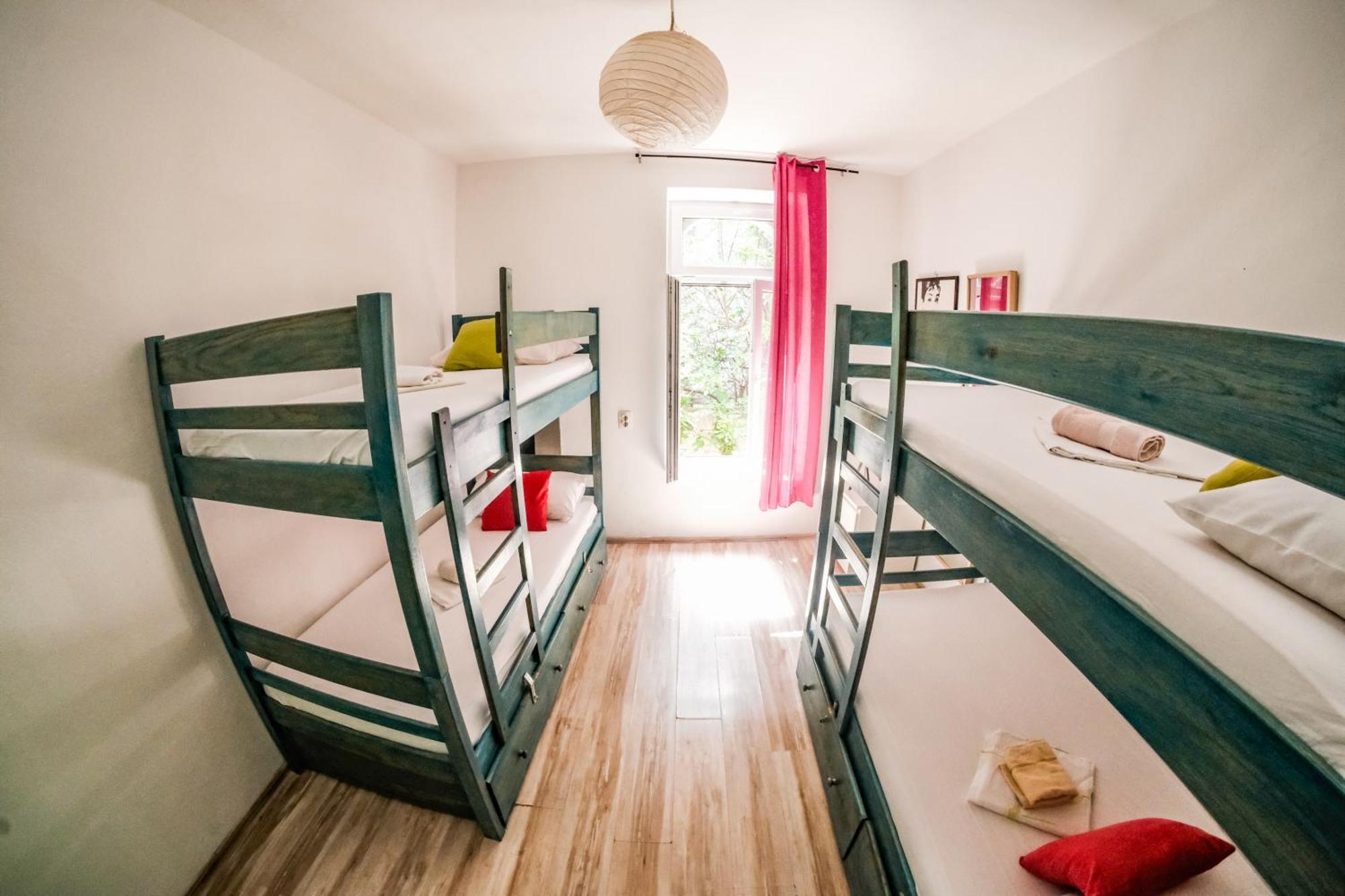 White Rabbit Hostel Hvar Town Exterior photo