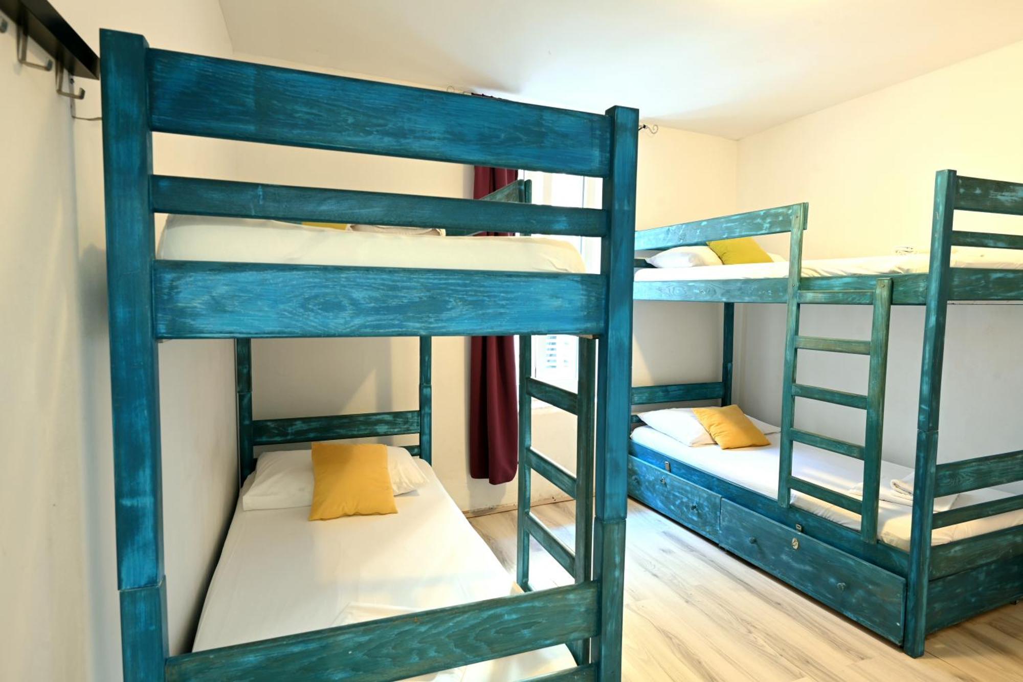 White Rabbit Hostel Hvar Town Exterior photo