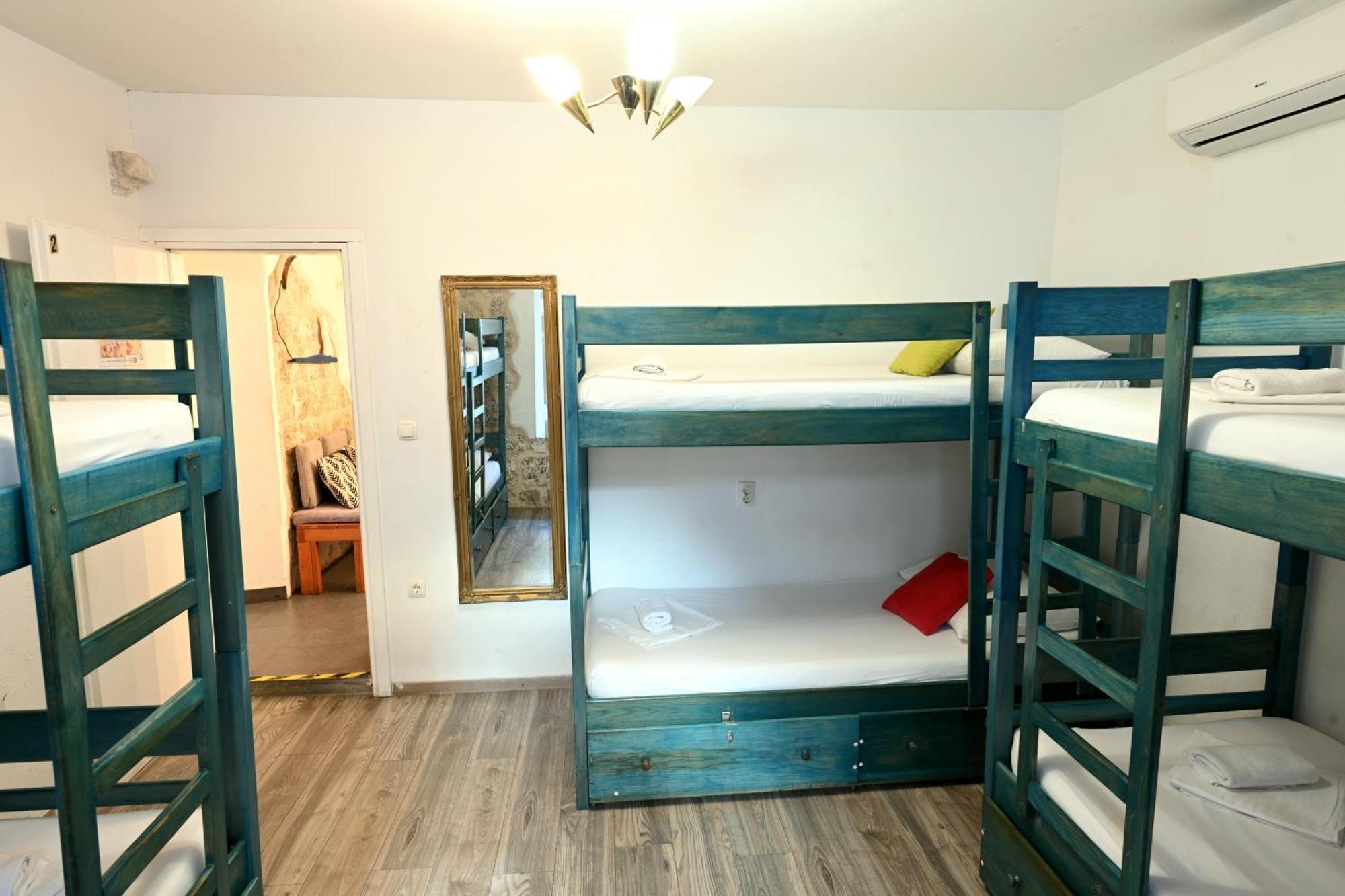 White Rabbit Hostel Hvar Town Exterior photo