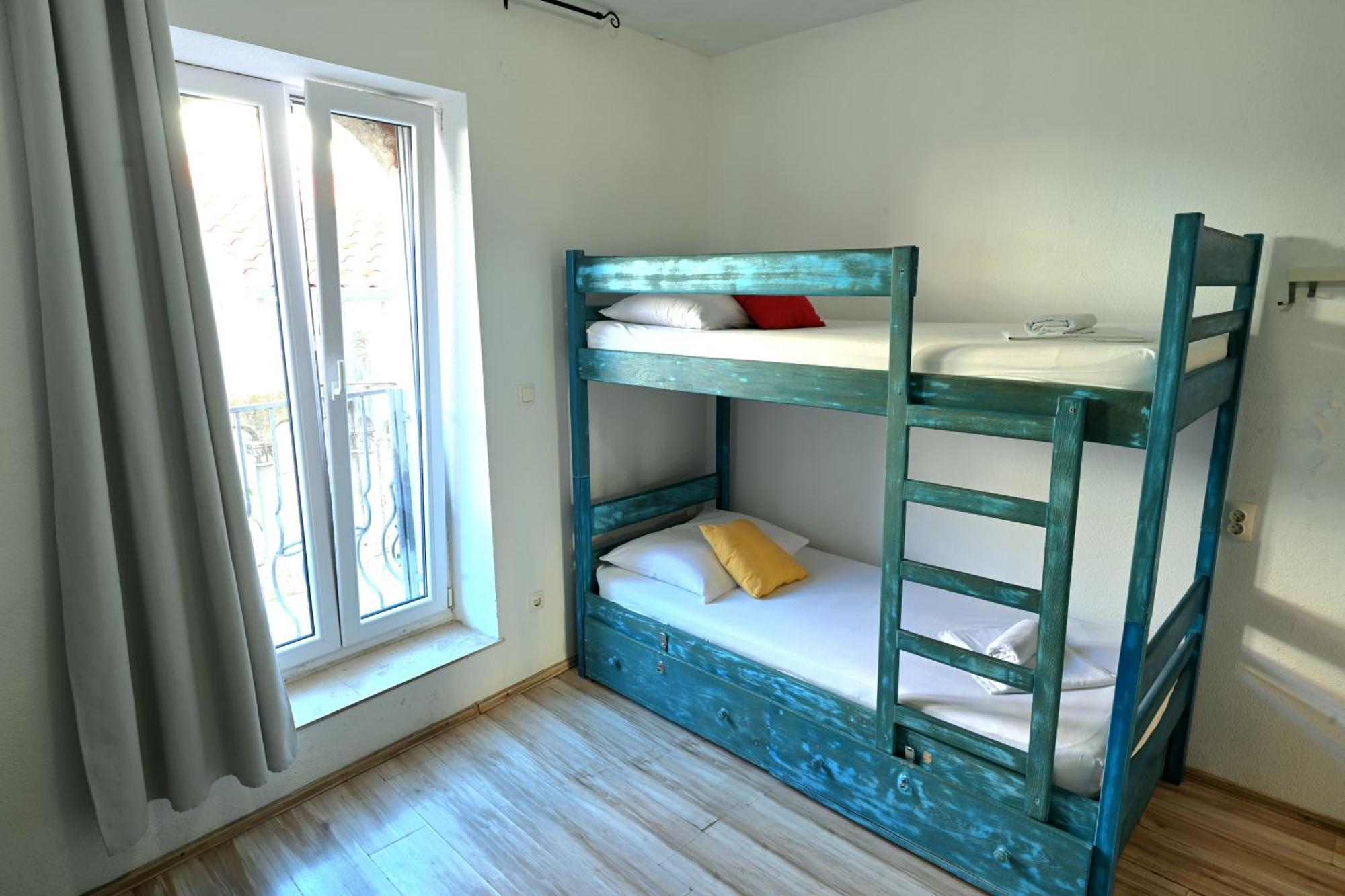 White Rabbit Hostel Hvar Town Exterior photo